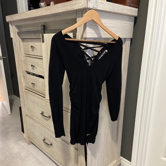 Sweater - Picture 1 of 2